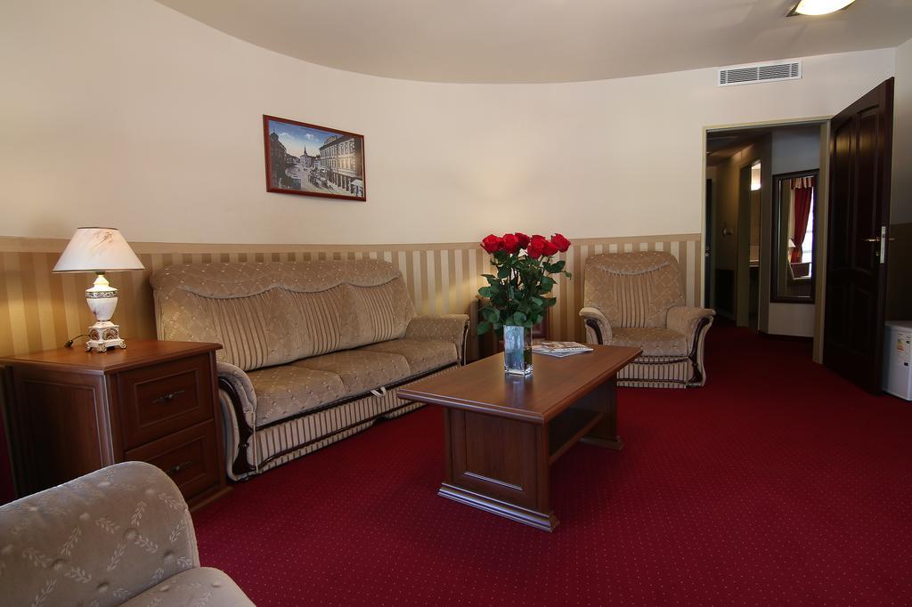 Hotel Kitty Miskolc Room photo